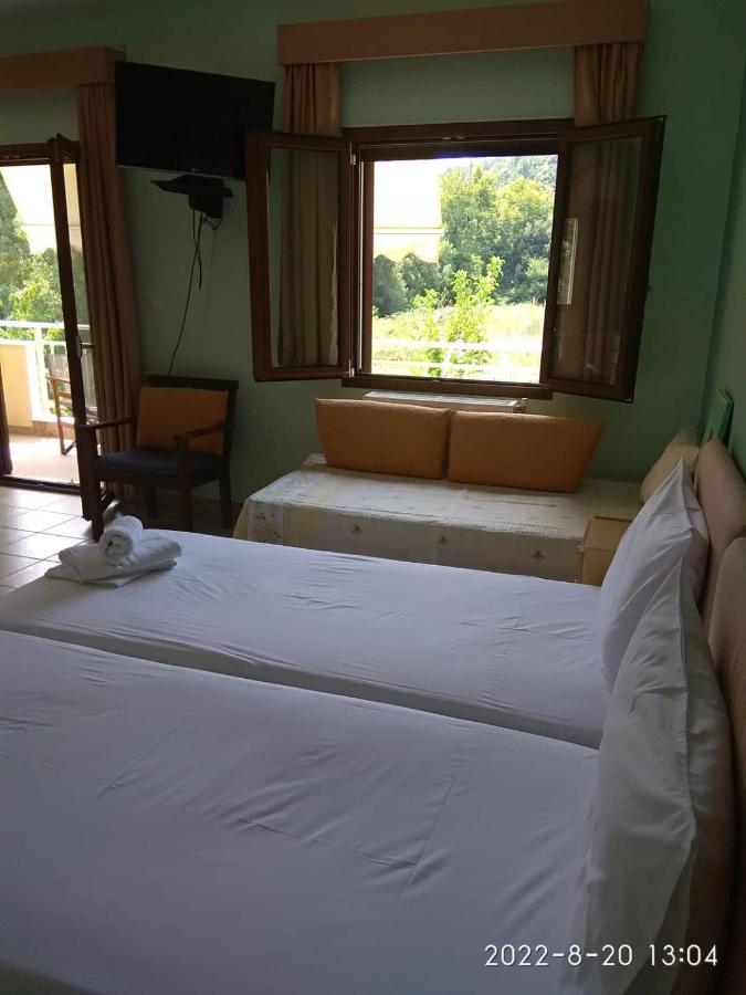 Roula Rooms Stratonion Exterior foto
