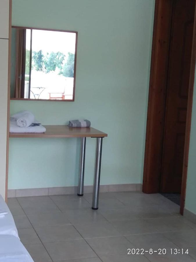 Roula Rooms Stratonion Exterior foto