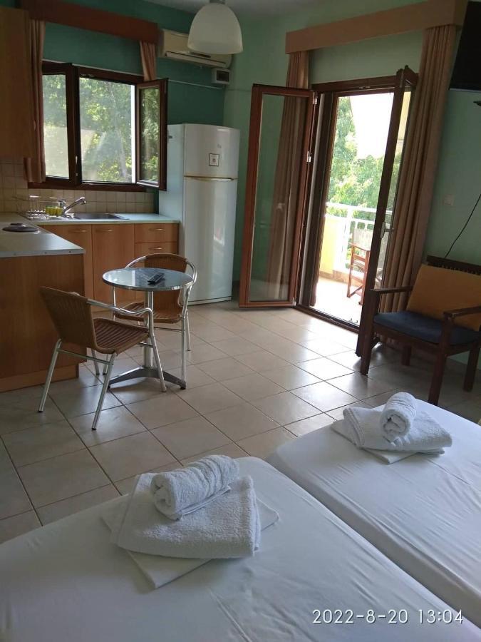 Roula Rooms Stratonion Exterior foto