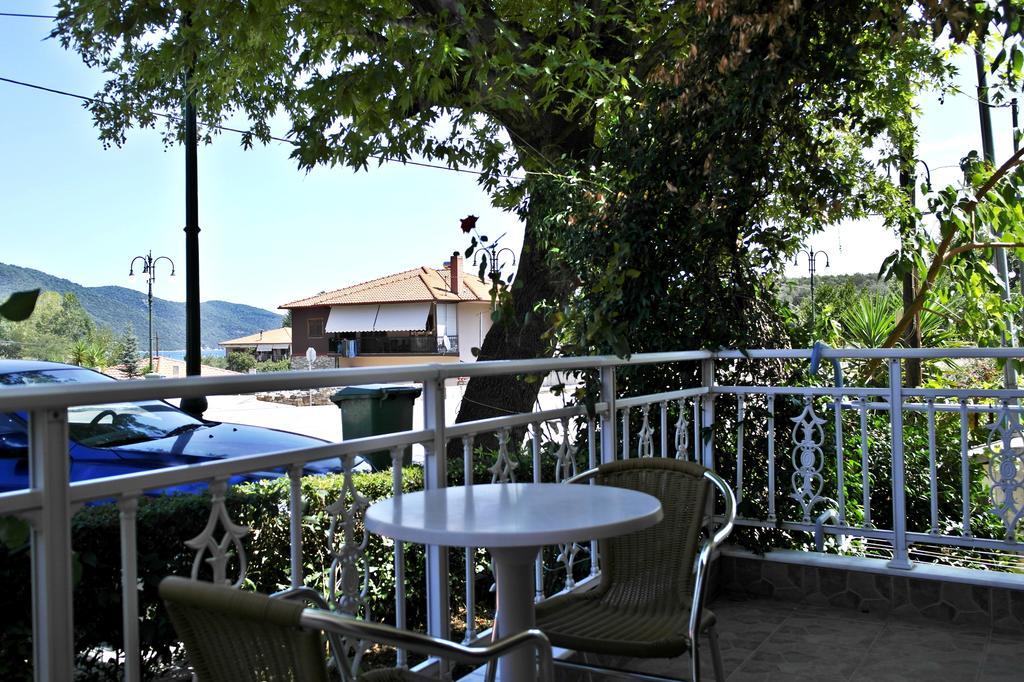 Roula Rooms Stratonion Exterior foto