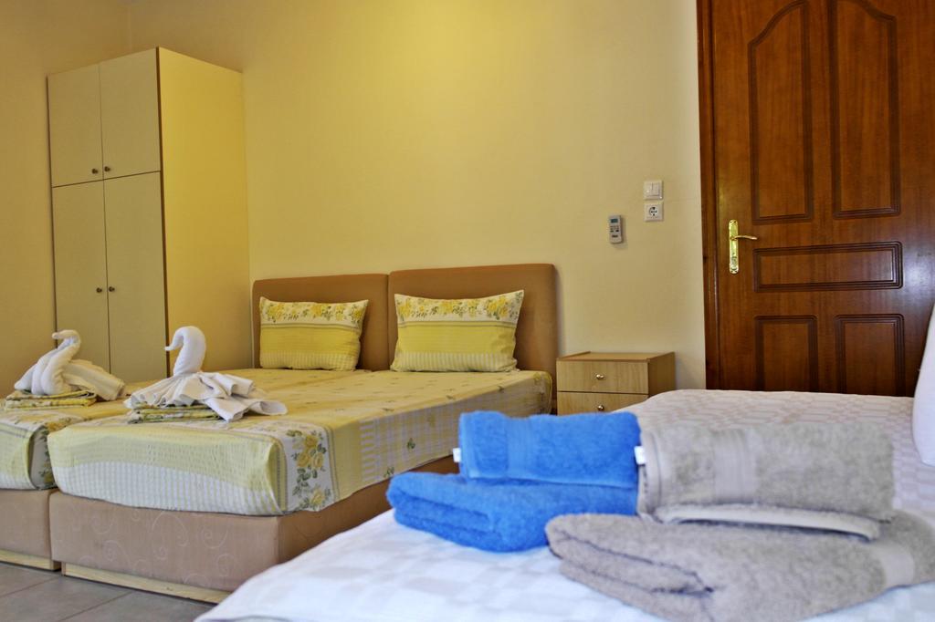 Roula Rooms Stratonion Exterior foto