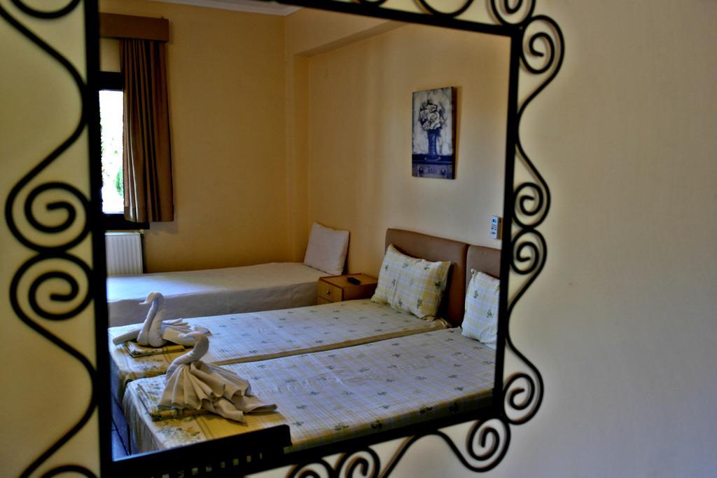 Roula Rooms Stratonion Exterior foto